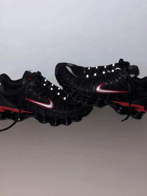 Nike Shox TL μεταλλικό μαύρο κόκκινο αθλητικά παπούτσια μέγεθος 46 σαν καινούργιο