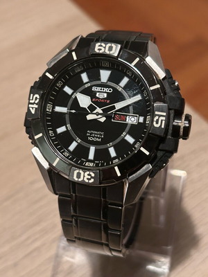 Seiko 5 Sports SRP797K1 men's watch like new, automatic, 24 jewels