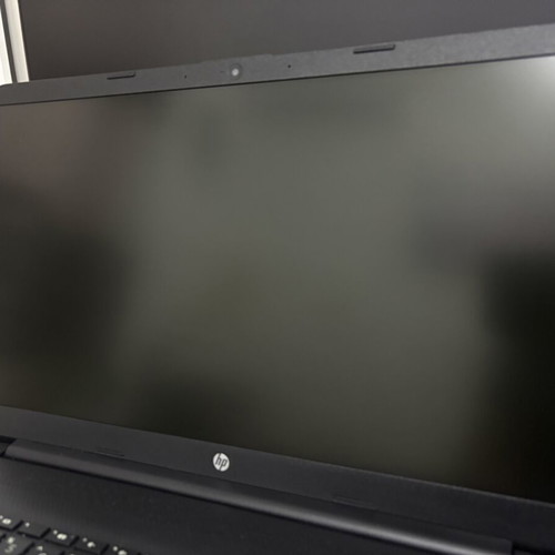 HP 15s-fq5040nq laptop with Intel Core i3-1215U, 16GB RAM, 256GB SSD, Windows 11