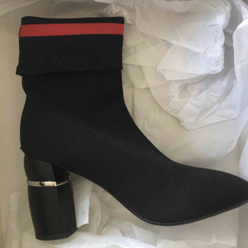 Favela ankle boots new black size 37