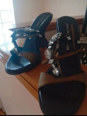 Nine West platform sandals size 40, like new, brown and gold