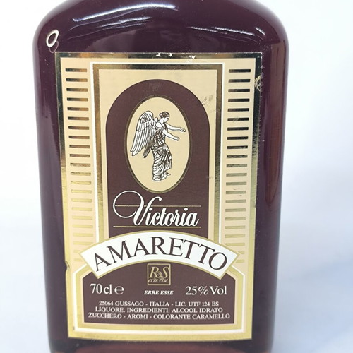 Italian liqueur Victoria Amaretto 70cl 25% Vol new