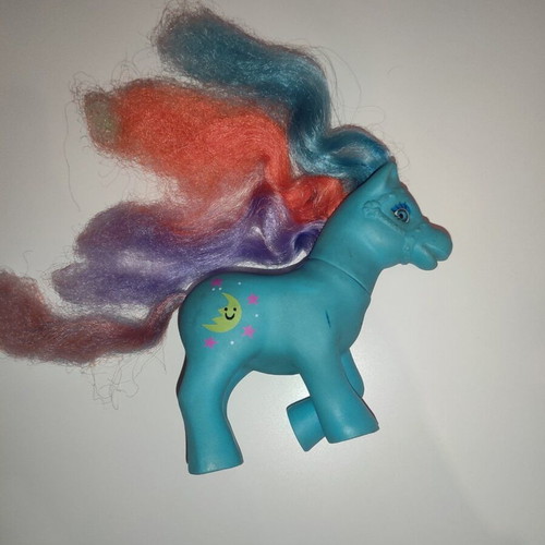 Pony toy used, 12–13 cm, made in China