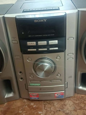 Sony MHC-EC50 Hi-Fi sound system like new