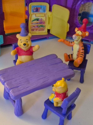 Vintage Winnie the Pooh Mattel 100 Acre Wood playset bundle