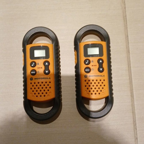 Walkie Talkie Motorola TLKR T3 new