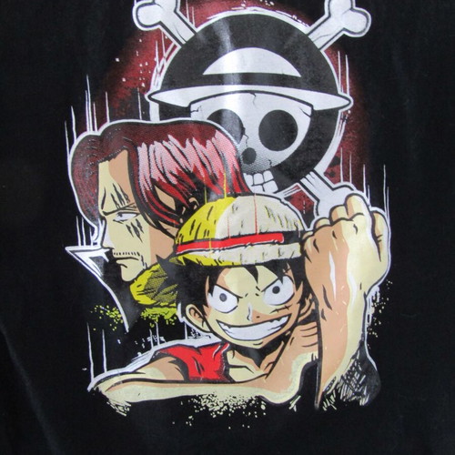 One Piece t-shirt used, size Medium, black