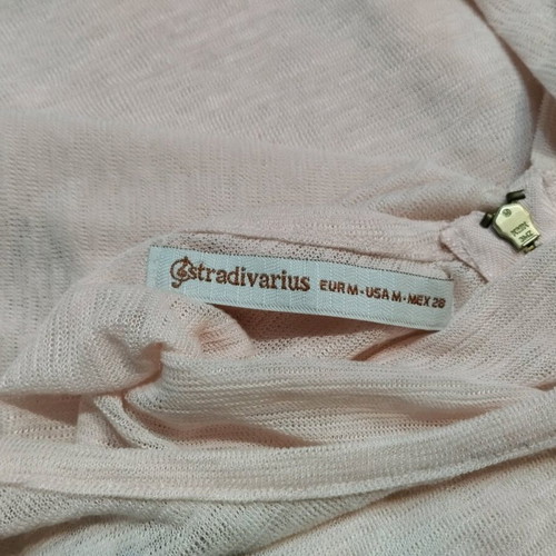 Stradivarius top like new, salmon color, size M