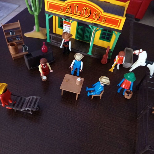 playmobil western saloon