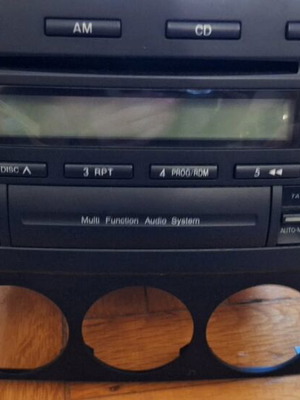 Mazda MX-5 NC factory radio CD system like new