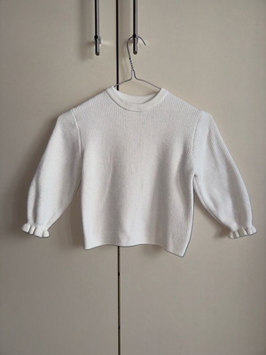 Zara knitted sweater used for 4-5 years old, 110 cm, cream