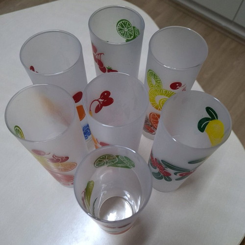 Set of 7 glass glasses for soft drinks like new with fruit designs