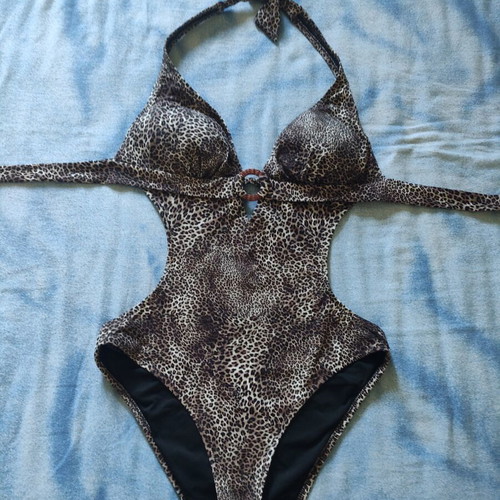 Bilitis women's swimsuit new, size S/M, leopard print