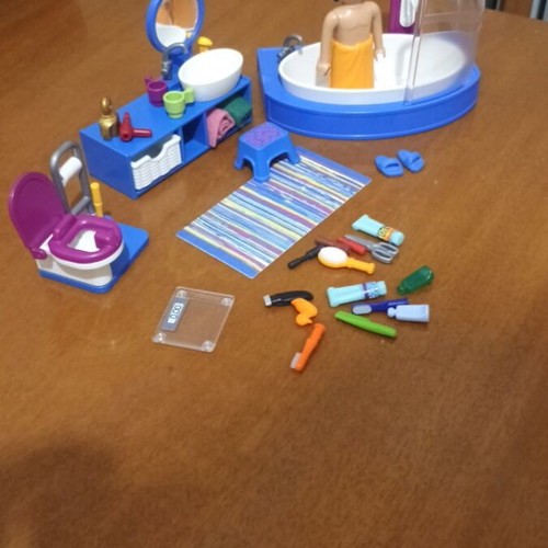 Playmobil Dollhouse Luxury Bathroom with Bathtub like new