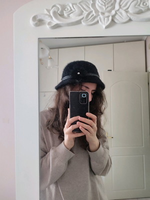 Vintage wool angora hat like new, black size S