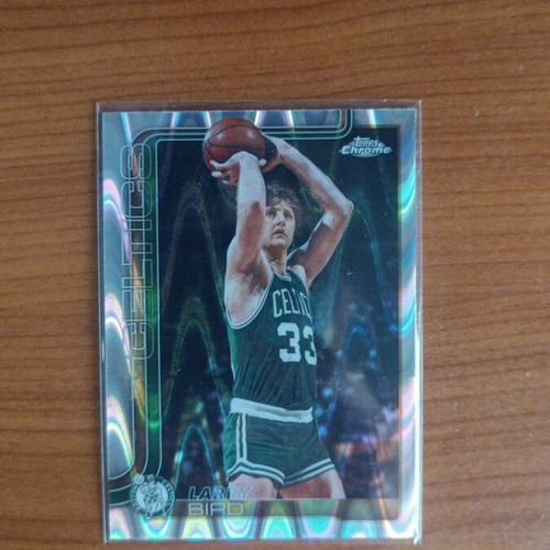 Topps Update 2026 NBA Larry Bird Wave Refractor card