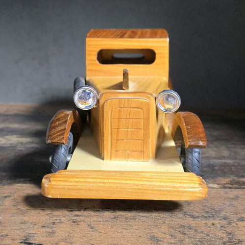 Collector wooden car like new