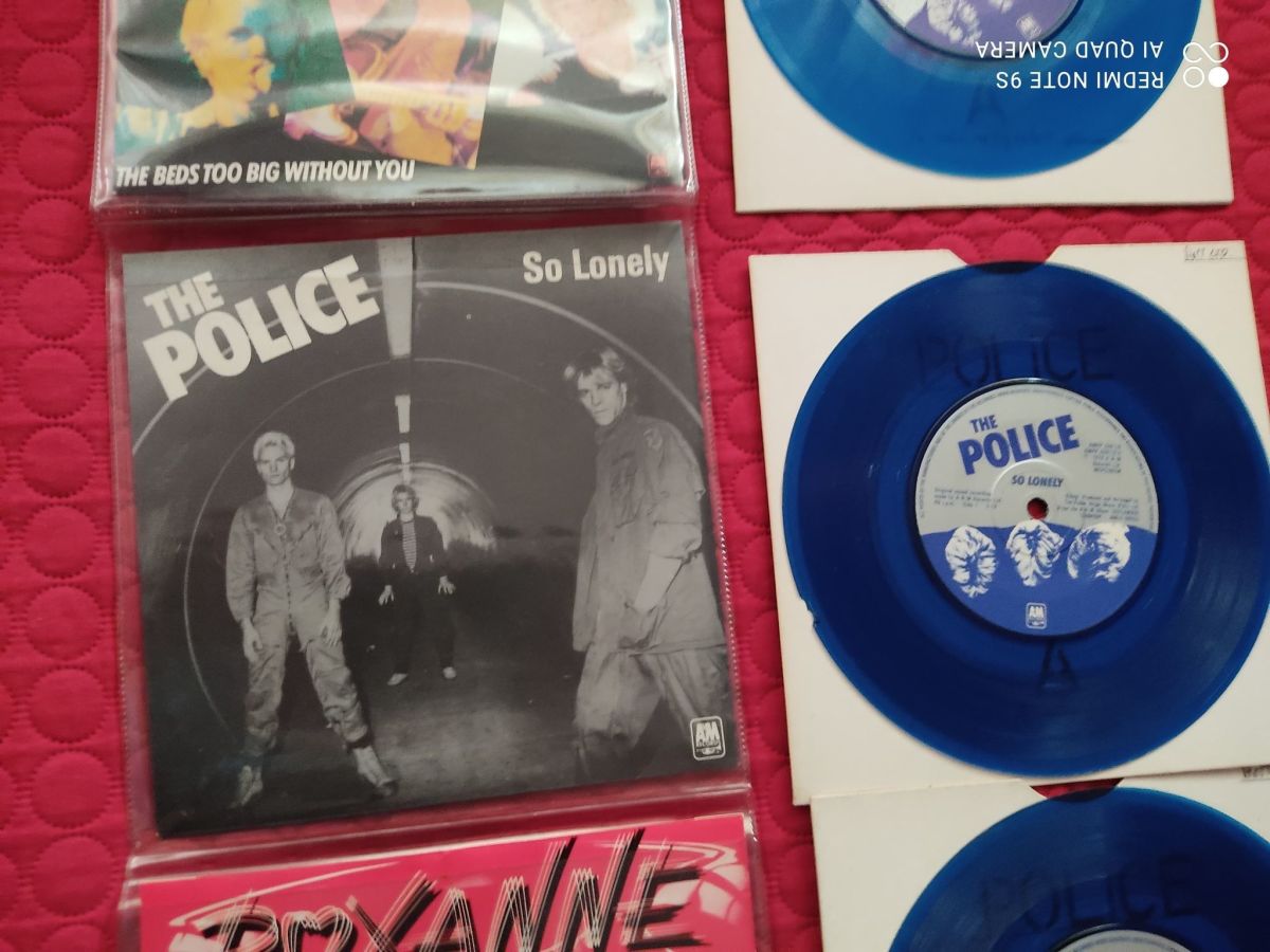 The Police Six Pack used, 6 blue 7''… - € 100,00 - Vendora.cy