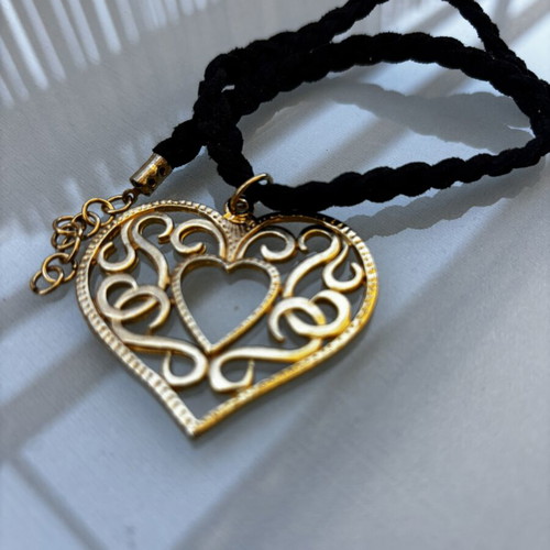 Heart Necklace like new