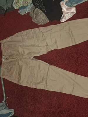 Cargo beige pants like new, size L