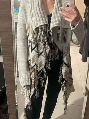 Πλεκτή ζακέτα Moutaki γκρι σαν καινούργια, one size