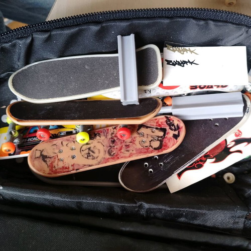 Tech decks used with ramps and extras, set of 5