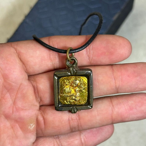 Religious pendant Virgin Mary with Christ Child vintage, used