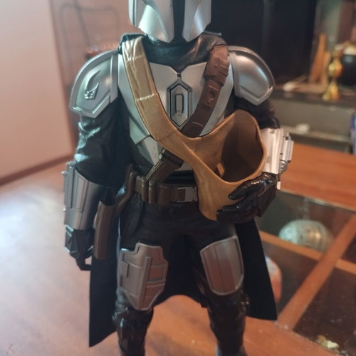 Star Wars figure like new with sound, 33cm tall
