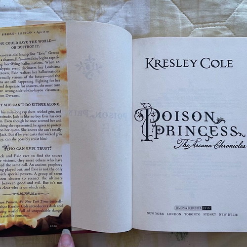 Poison Princess από Kresley Cole σαν καινούργιο, πρώτο βιβλίο της σειράς The Arcana Chronicles