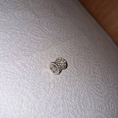 Fwo bead for necklace silver with rhinestones new
