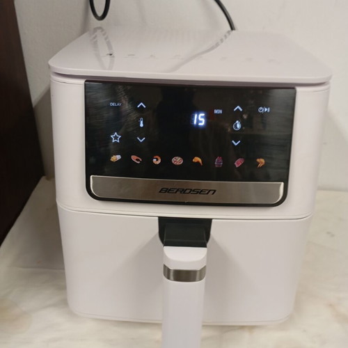Air fryer 6.5 liter like new, good working condition