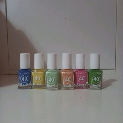 Nail polish elixir set of 6 like new