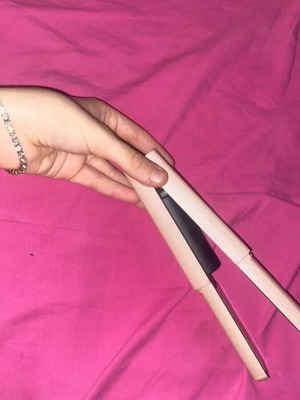 Mini pink hair straightener like new with charger