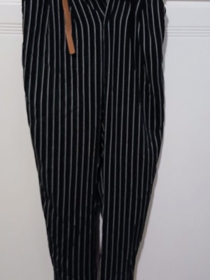 Attrattivo striped high-waist pants used, black with brown belt, size S