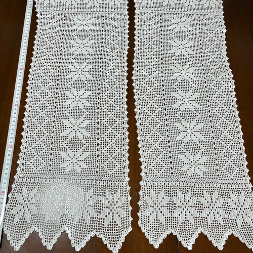 Doilies like new, set of 2-3 pieces