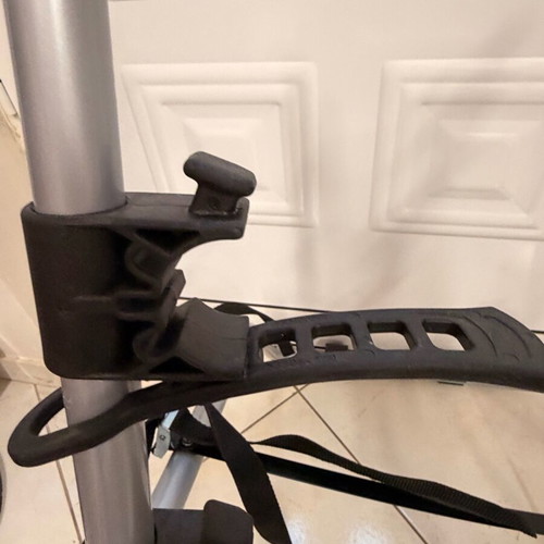 Thule Freeway 968 bike rack for up to 3 bikes