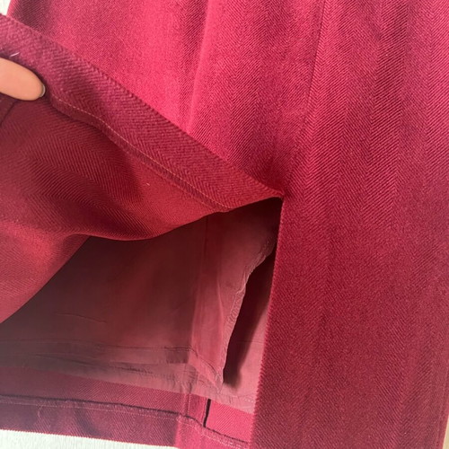 Wool skirt burgundy with lining XS like new