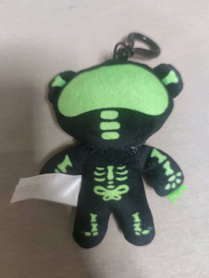 Deddy Bear Bones skeleton keychain like new