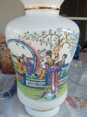 Vintage Mulder & Zoon Amsterdam vase 32cm with Asian design