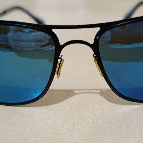 Enzo sunglasses used, black frame with blue mirror lenses