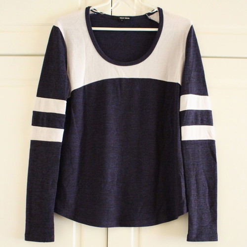 Blouse S/M white and blue like new