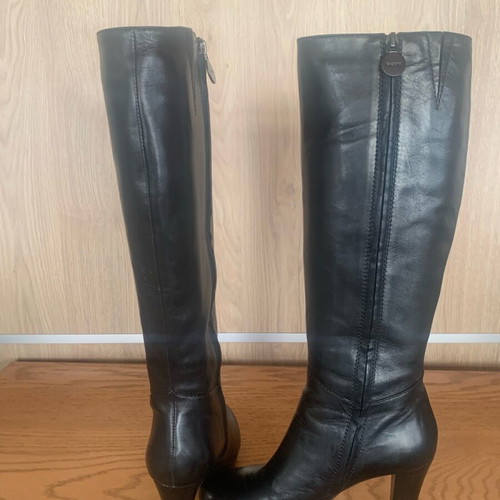 Geox leather boots like new, black, size 38