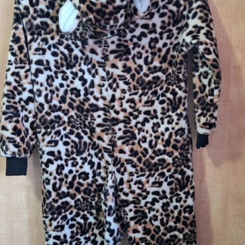 Kids tiger onesie pajamas like new for ages 5-6