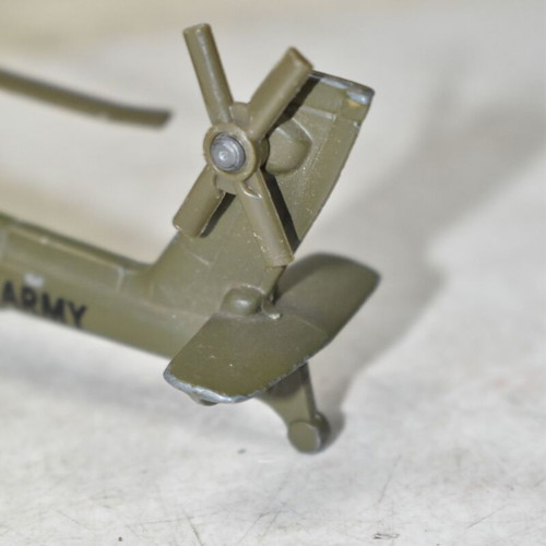 ERTL AH-64 Apache Diecast Military Helicopter Model used