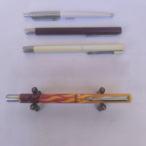 Parker set with Jotter pen and three Vector rollerball pens