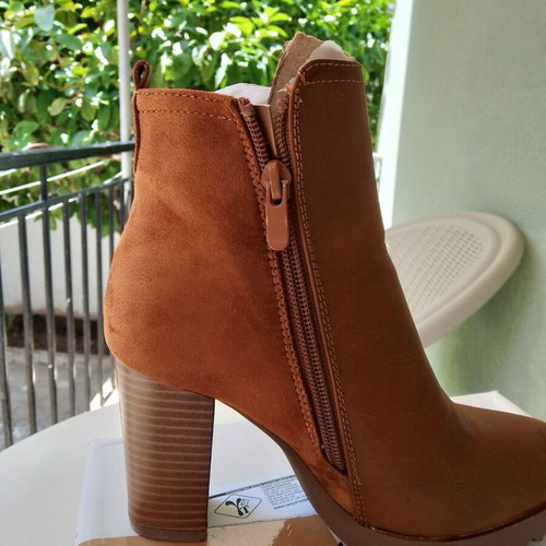Boots tan with 9 cm heel new, half suede half faux leather