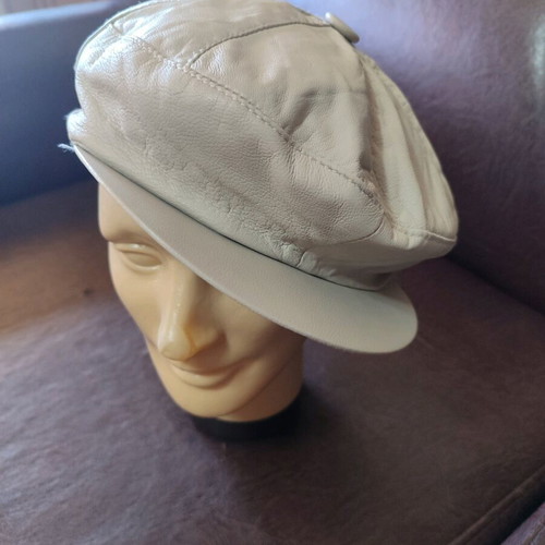 Leather women's beige hat made of genuine leather like new, size XXL