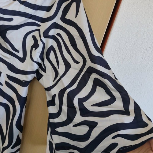 Official dress like new, white and blue, one size