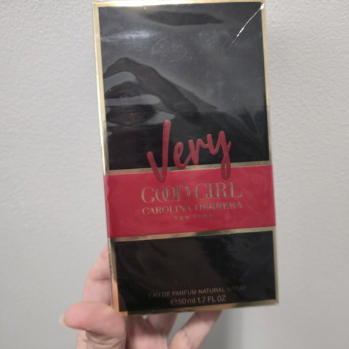 Carolina Herrera Very Good Girl Eau de Parfum 50ml καινούργιο