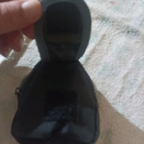 Small bag like new, ideal for waist belt and moto